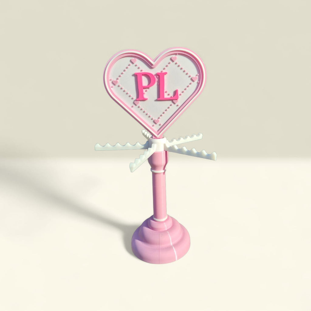 Lip Balm & Conditioner holder for PLouise products